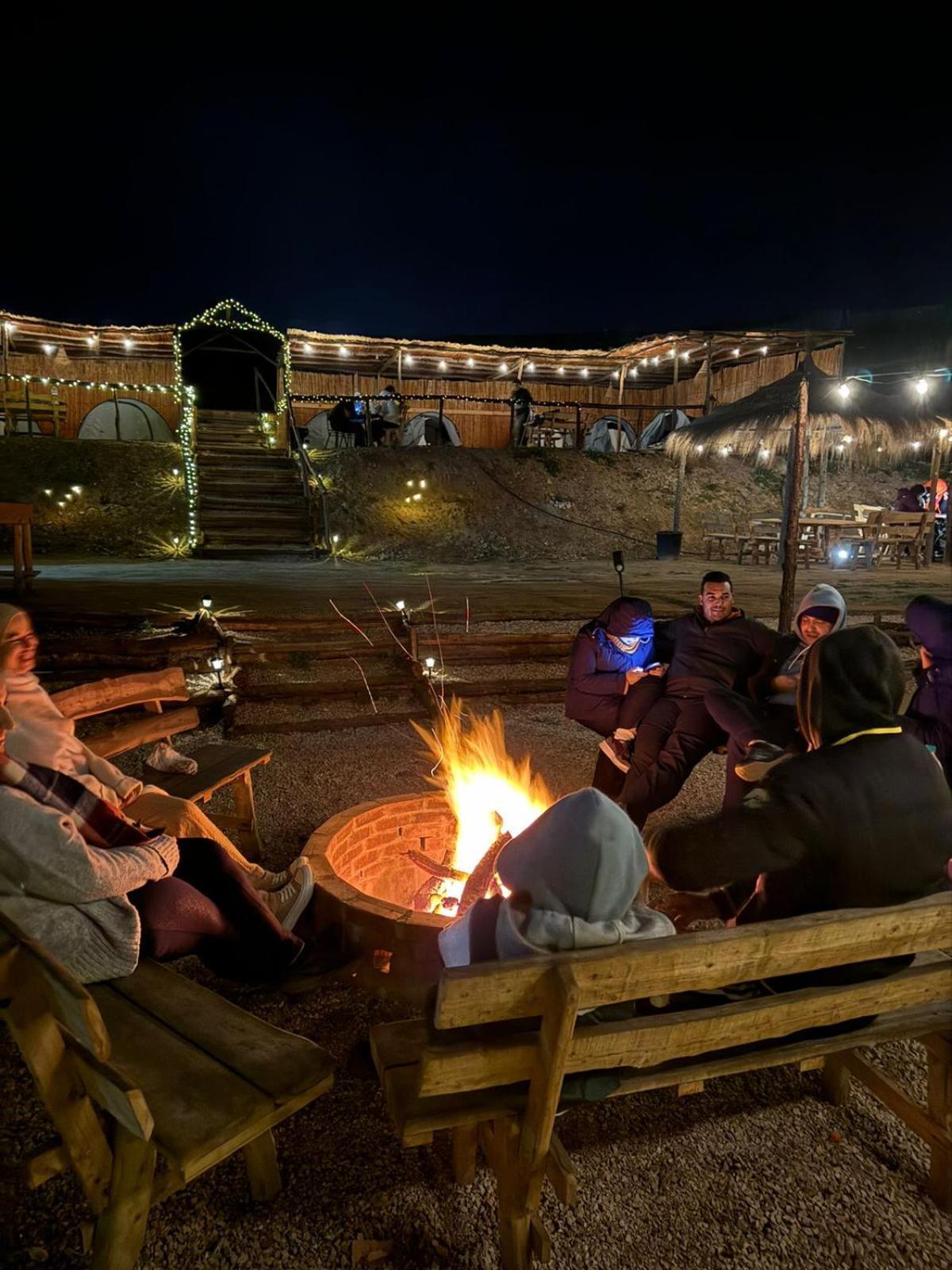 Ghar El Melh Outdoors Hotel Ra's al Jabal Kültér fotó
